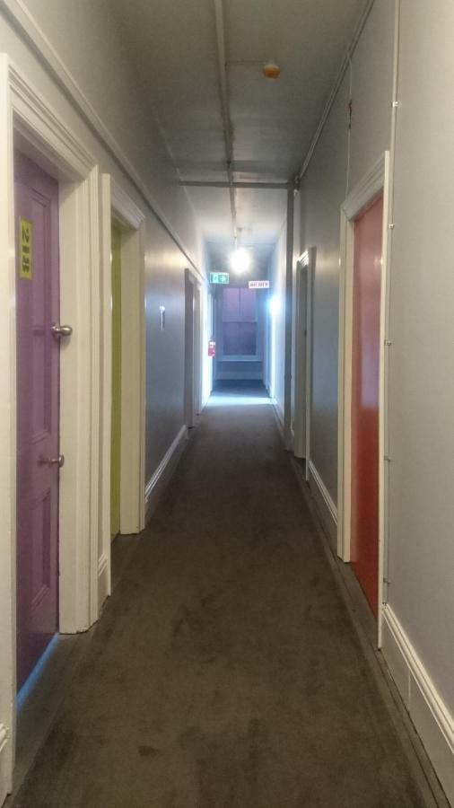 Backpackers Imperial Hotel Hobart Eksteriør bilde