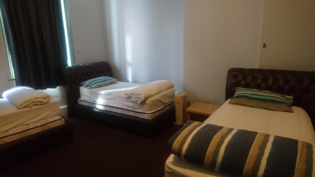 Backpackers Imperial Hotel Hobart Eksteriør bilde